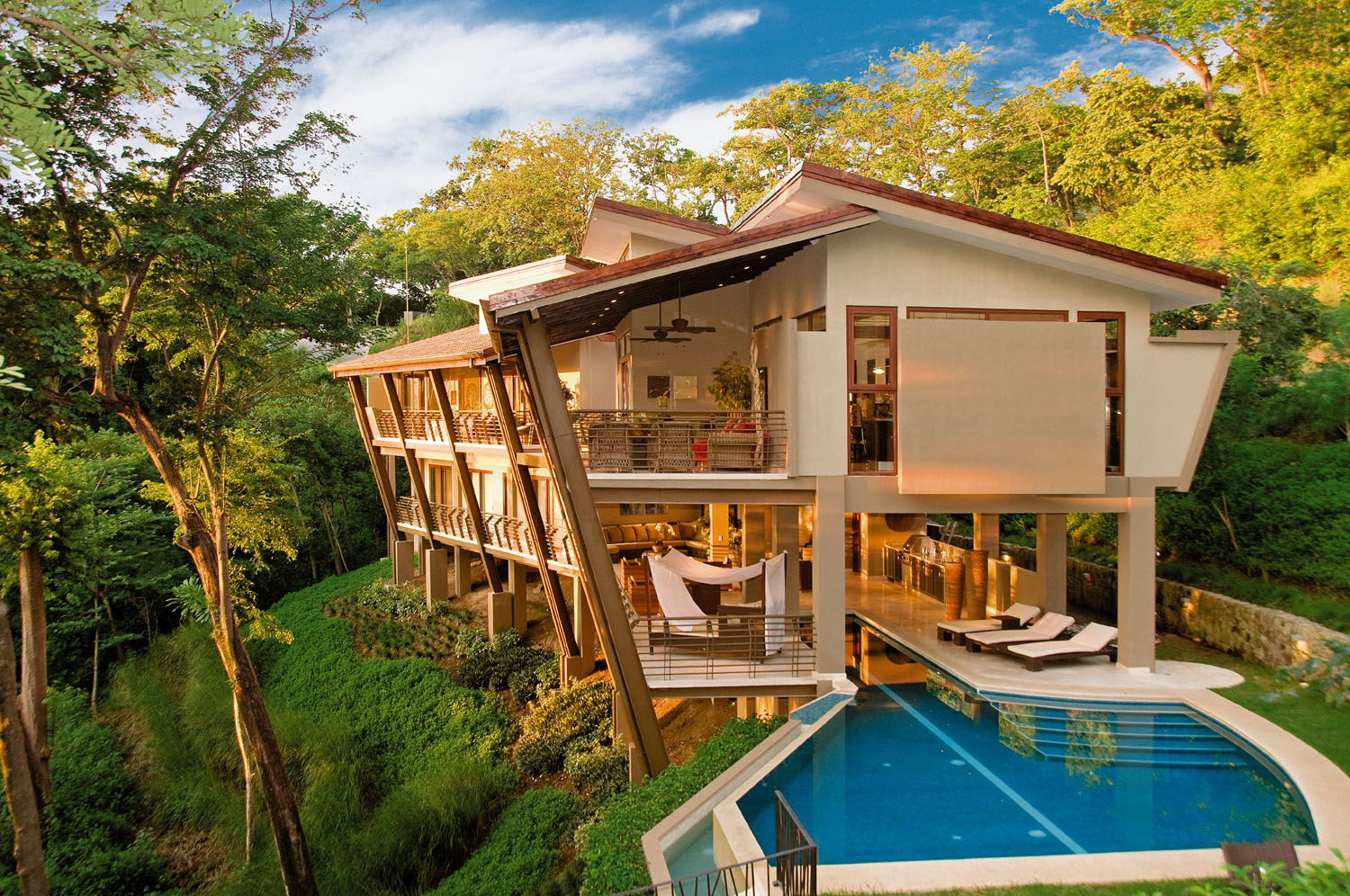 Award-Winning Luxury Vacation Home In A Tropical Forest | iDesignArch