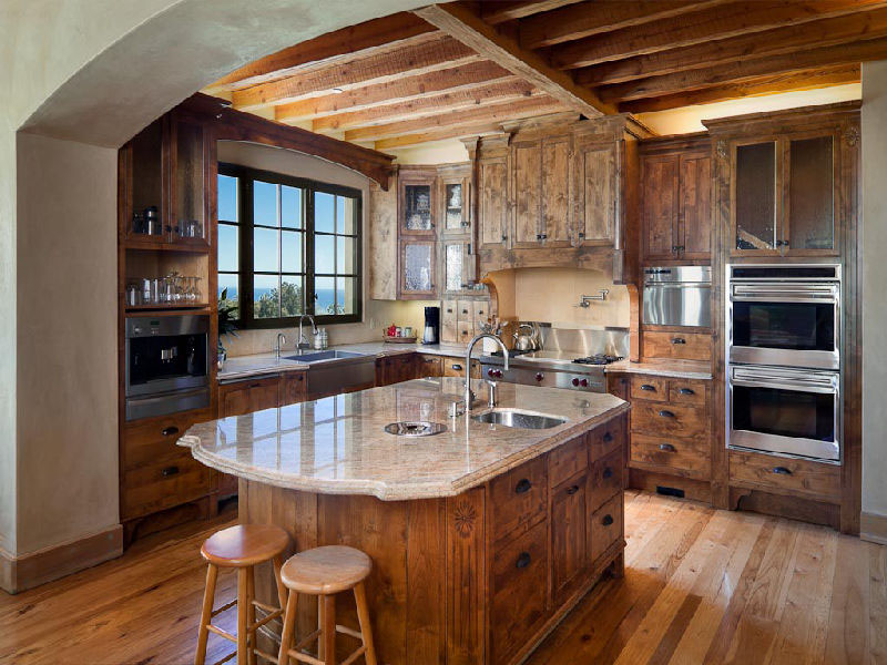 Tuscan-Style-Kitchen