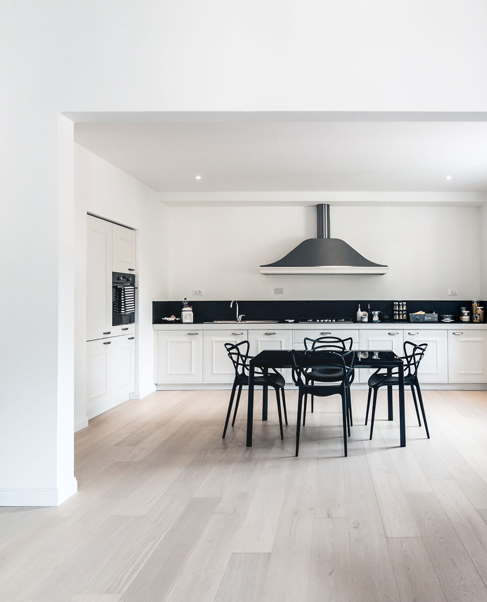 Spacious Modern Kitchen with Hardwood Floor