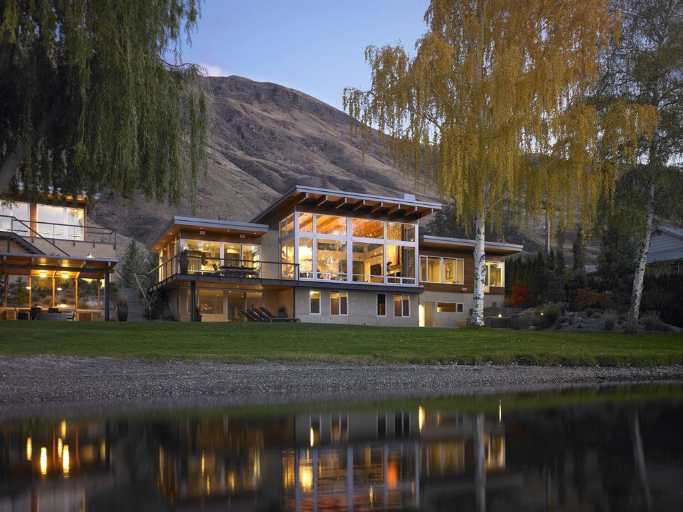 Luxury Home by the River