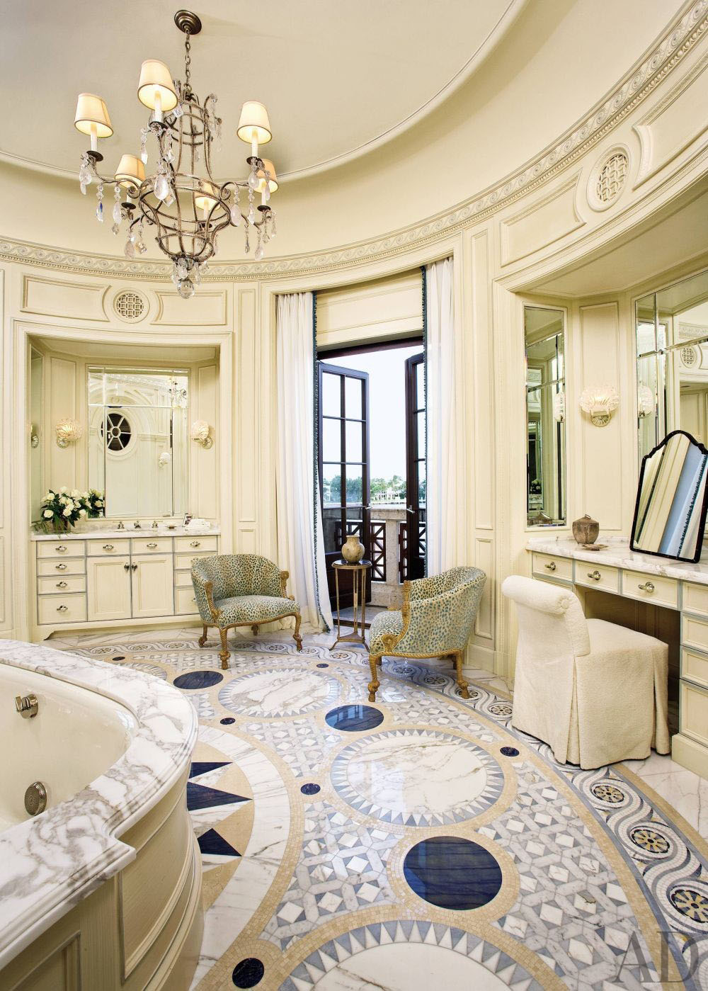 Neoclassical Style Luxury Bathroom