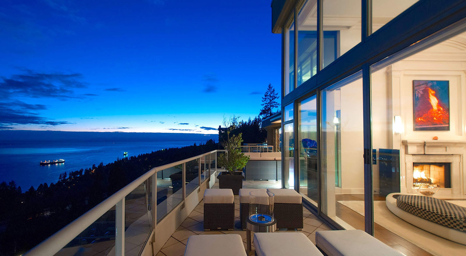 Gorgeous Penthouse In West Vancouver With Panoramic Views | iDesignArch